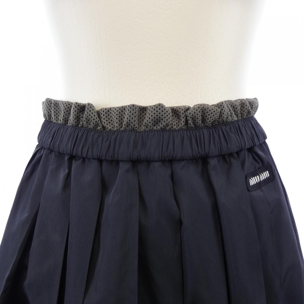 ミュウミュウ MIU MIU テクニカルシルク スカート MIU MIUロゴ MG2467 SOOO 121G スカート
