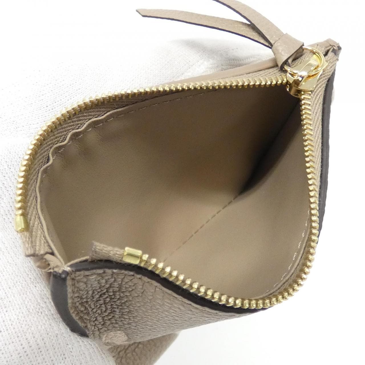 LOUIS VUITTON雙色Monogram Empreinte Portefeuille Victorine M81861 皮夾