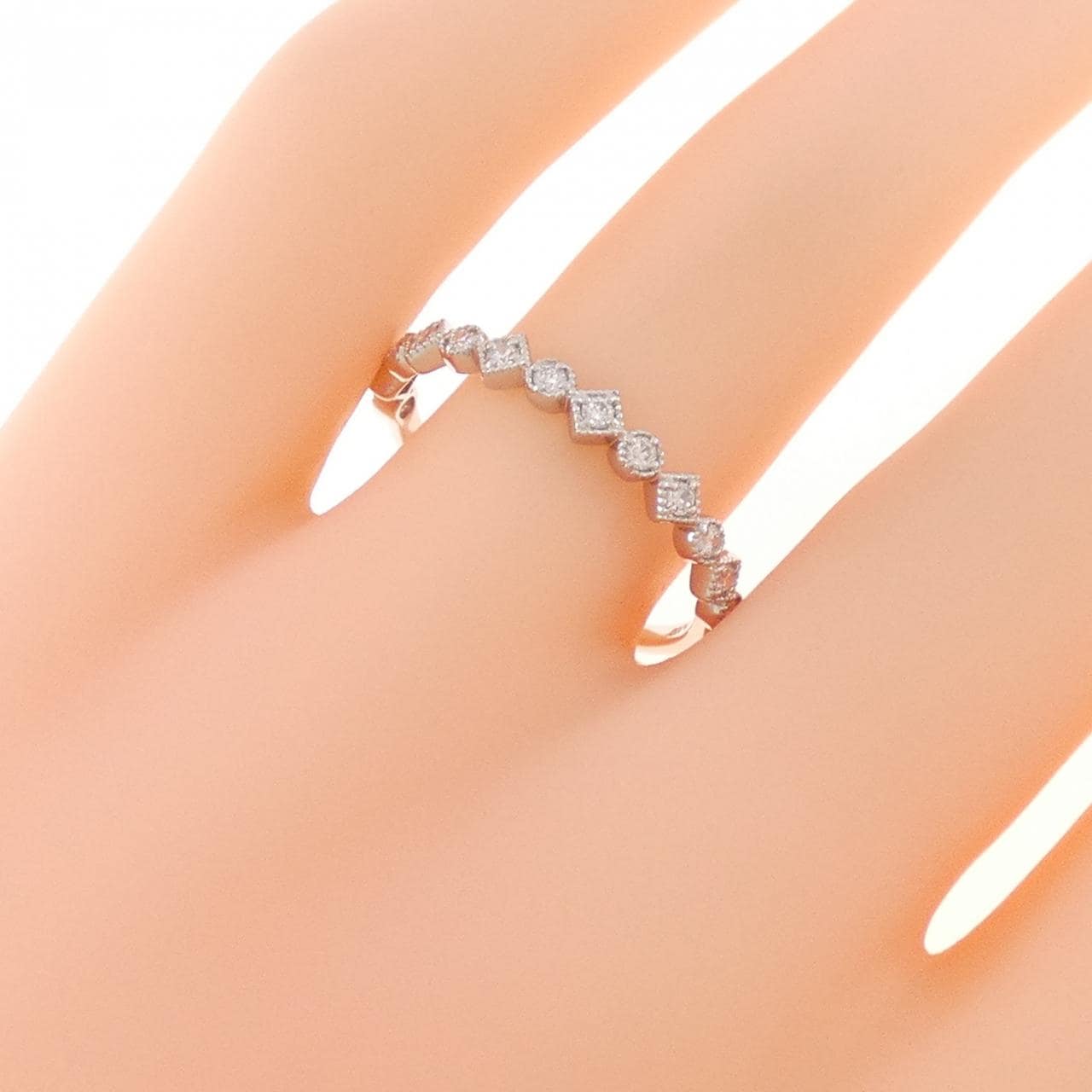 PT900 Diamond Ring 0.19CT