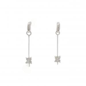 K18WG フラワー ダイヤモンド ピアス 0.10CT