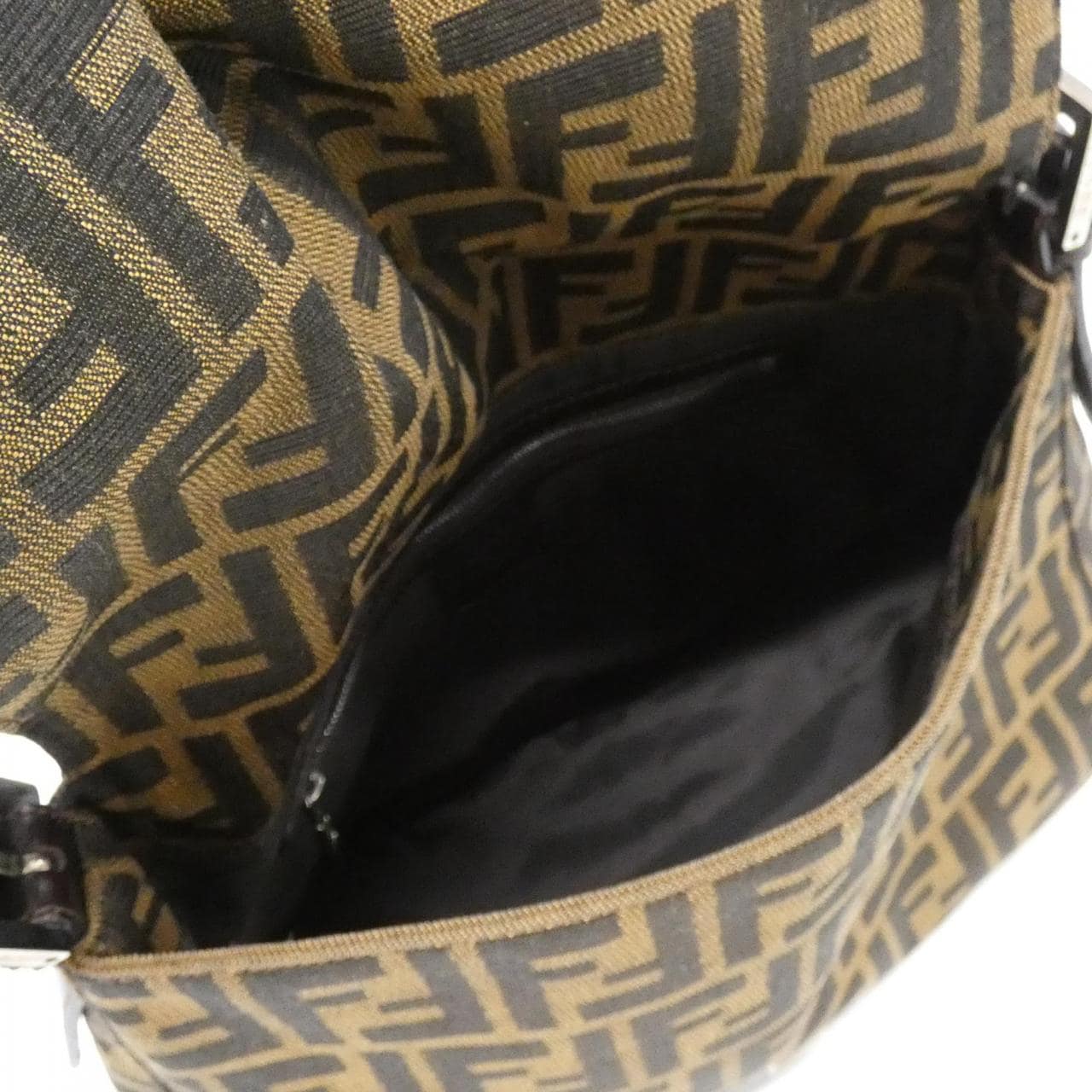 【ヴィンテージ】フェンディ マンマ バゲット 26325 ショルダーバッグ