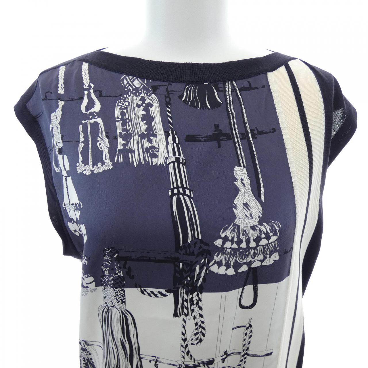 エルメス HERMES PASEMENTERIE *76-7756 ツイルレーヌ. トップス