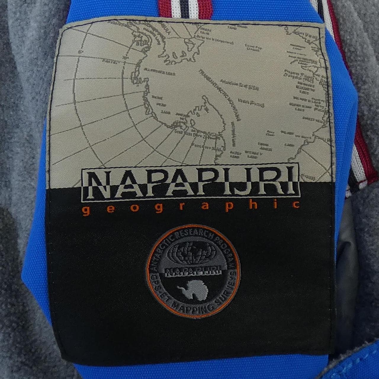 ナパピリ NAPAPIJRI トップス