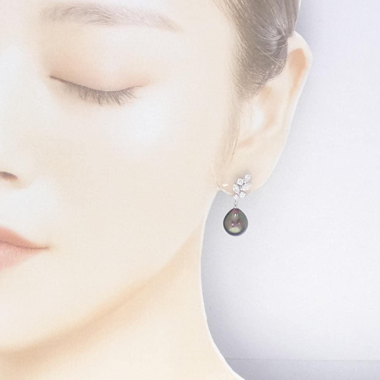 MIKIMOTO black butterfly pearl earrings