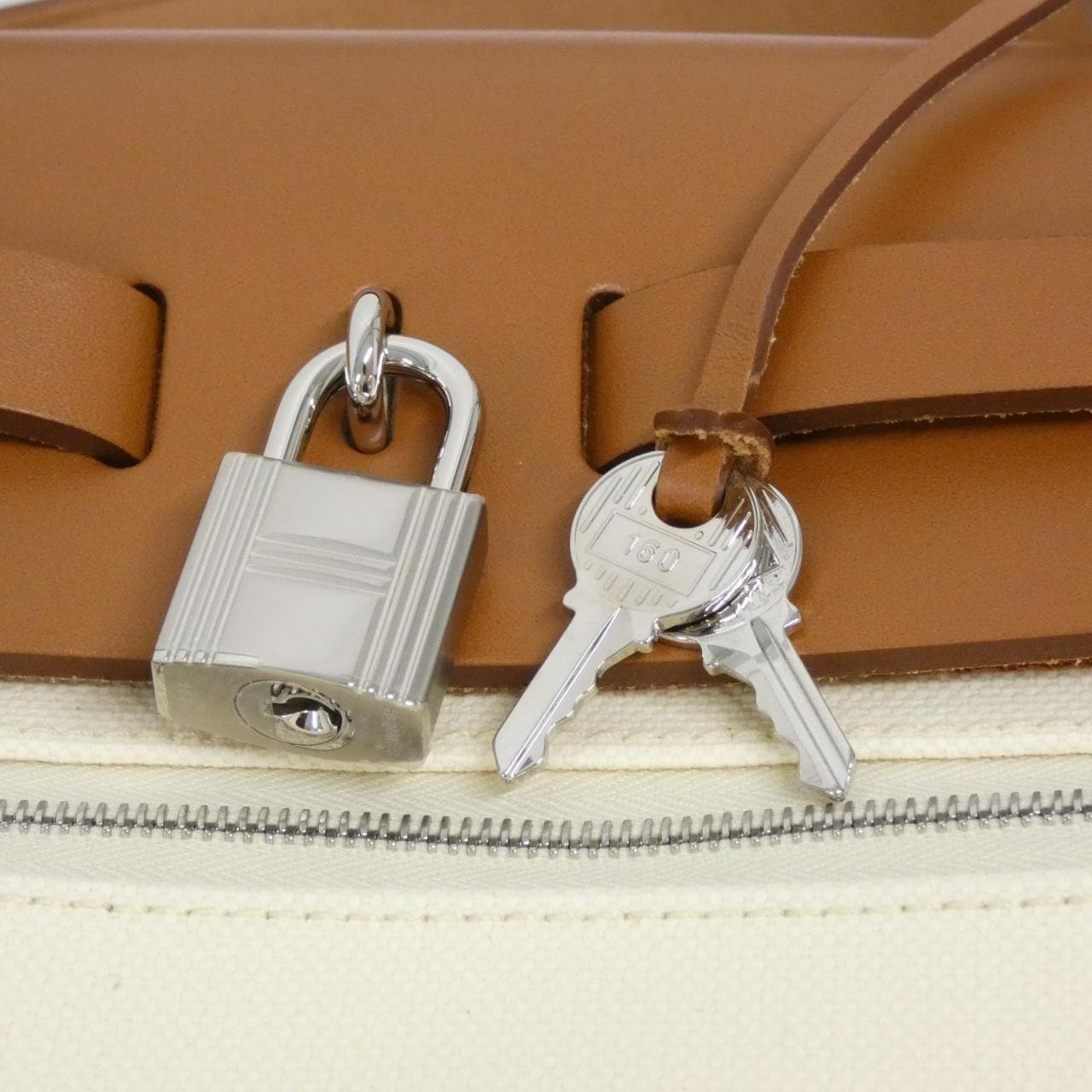【未使用品】エルメス エールバッグ ジップ PM 078971CK ショルダーバッグ