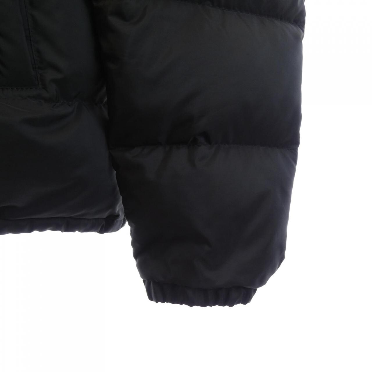 プラダ PRADA トライアングルロゴ SGY091 R132 106O ダウンジャケット