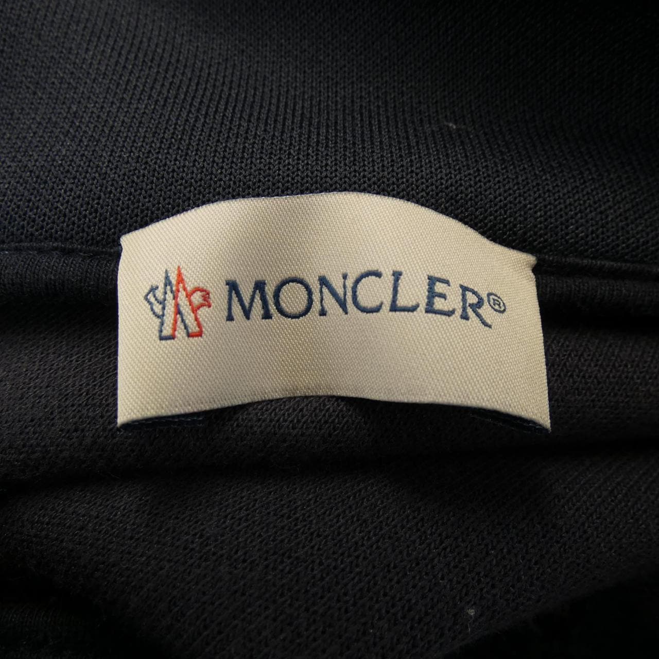 MONCLER蒙克勒·布卢森