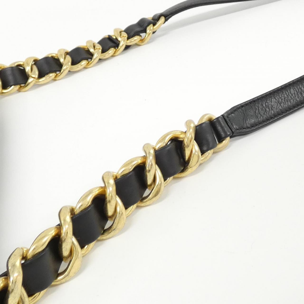 CHANEL AS2831 Shoulder Bag