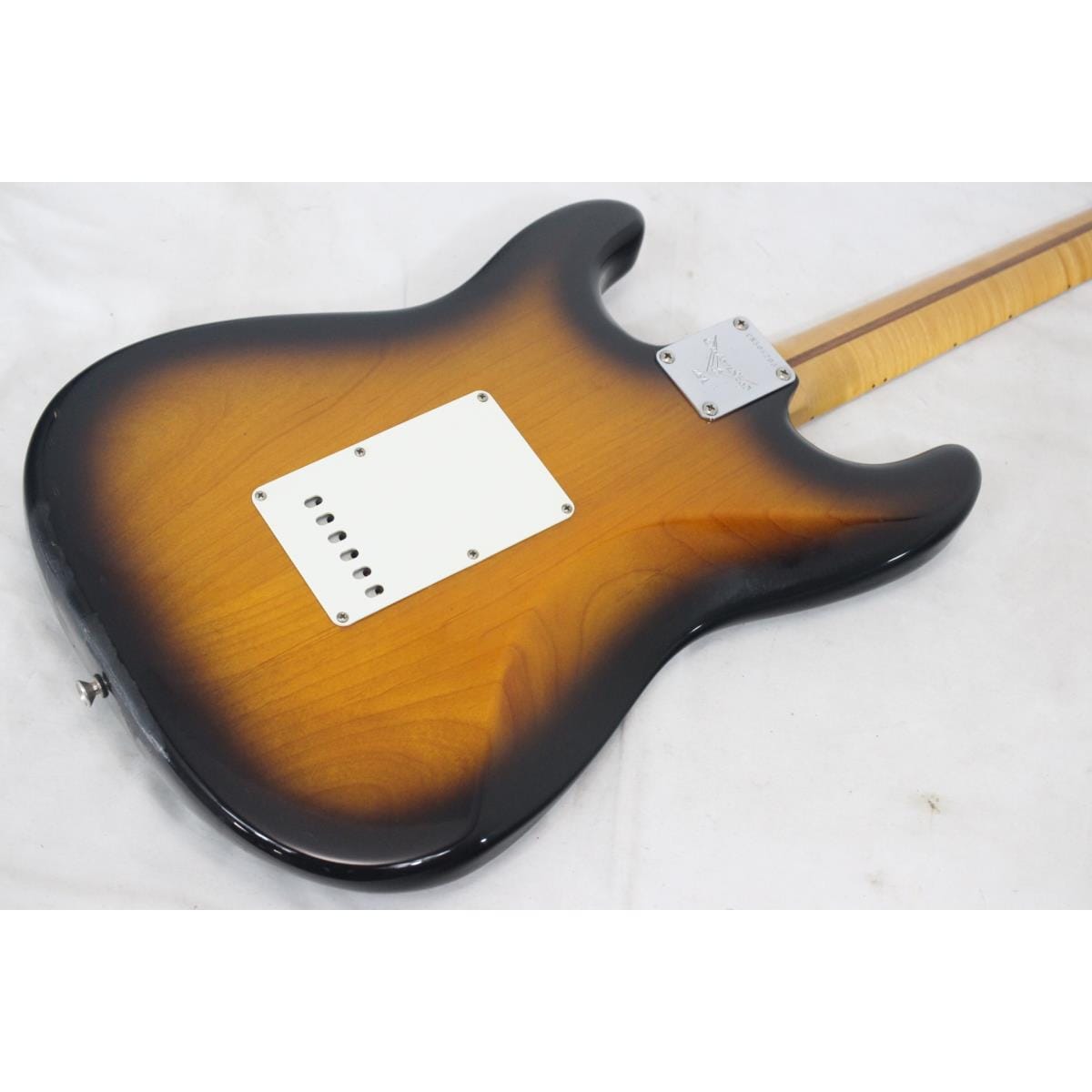 ＦＥＮＤＥＲ　ＣＵＳＴＯＭ　ＳＨＯＰ　　１９５７　ＳＴＲＡＴＯＣＡＳＴＥＲ