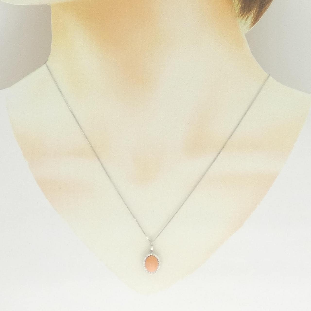 K18WG サンゴ ネックレス