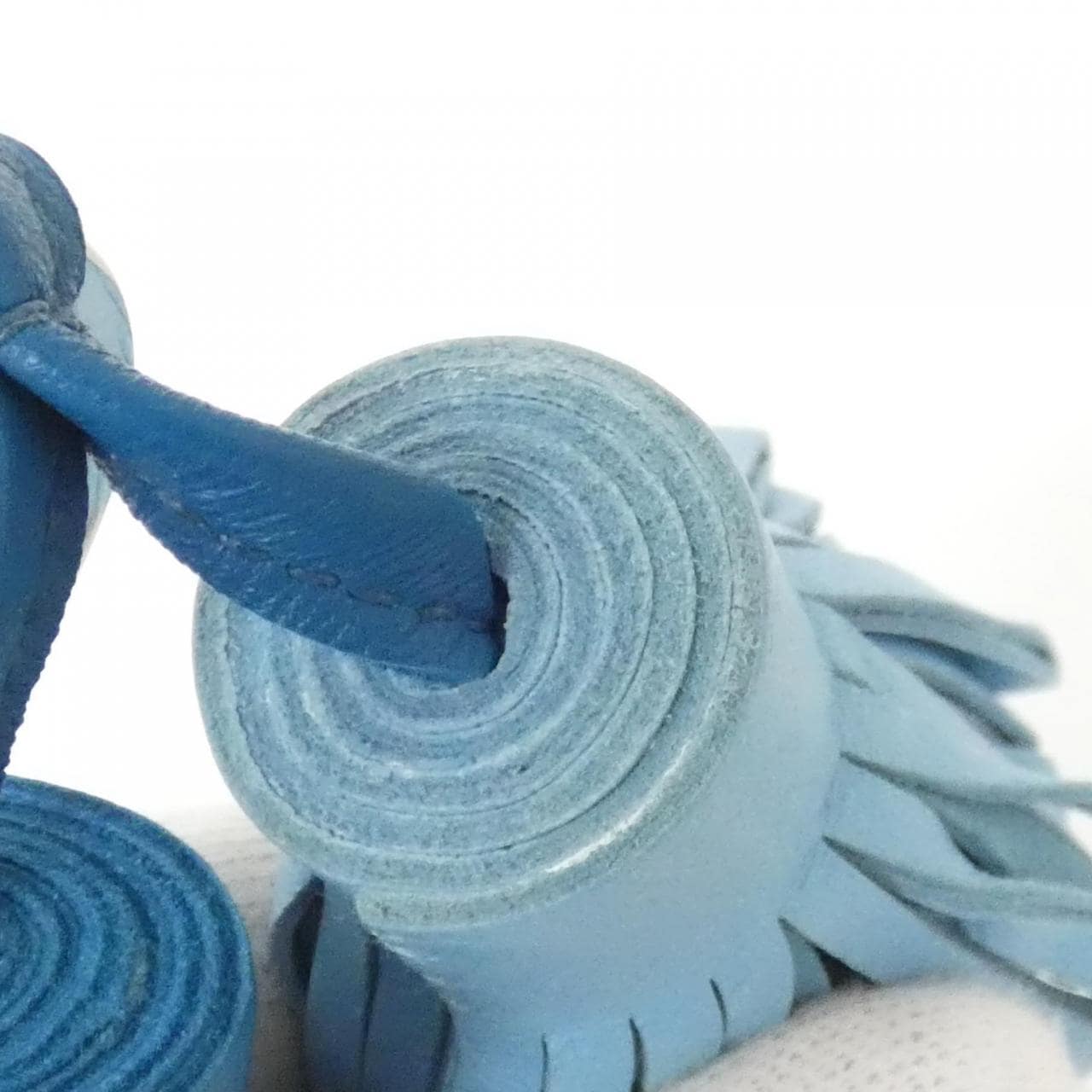 エルメス カルメン ウノドス 077895CJ キーリング