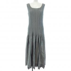 イッセイミヤケ ISSEY MIYAKE IM12FH952 ワンピース