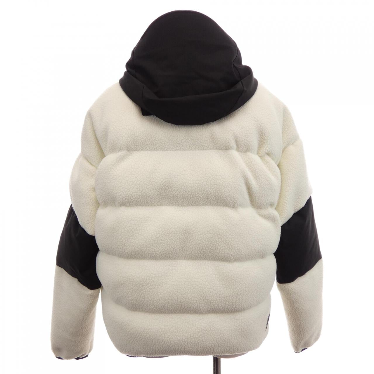 モンクレールグルノーブル MONCLER GRENOBLE 20978402450 ダウンジャケット