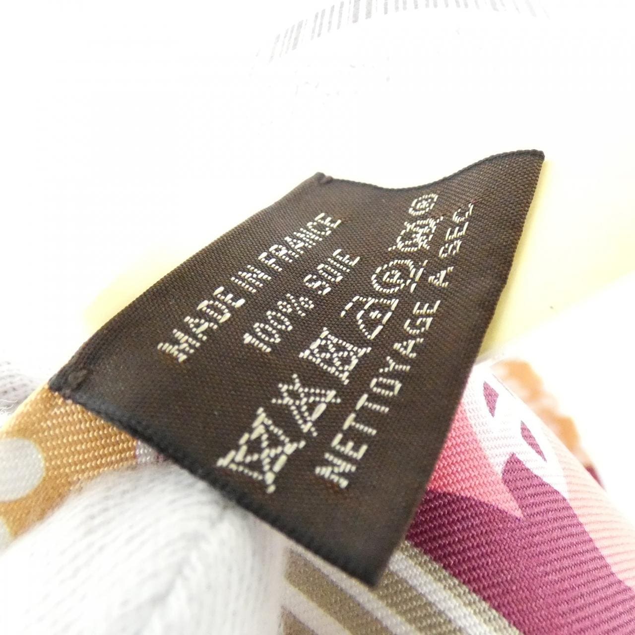 【未使用品】エルメス FANTAISIE D'ETRIERS ツイリー 063921S スカーフ