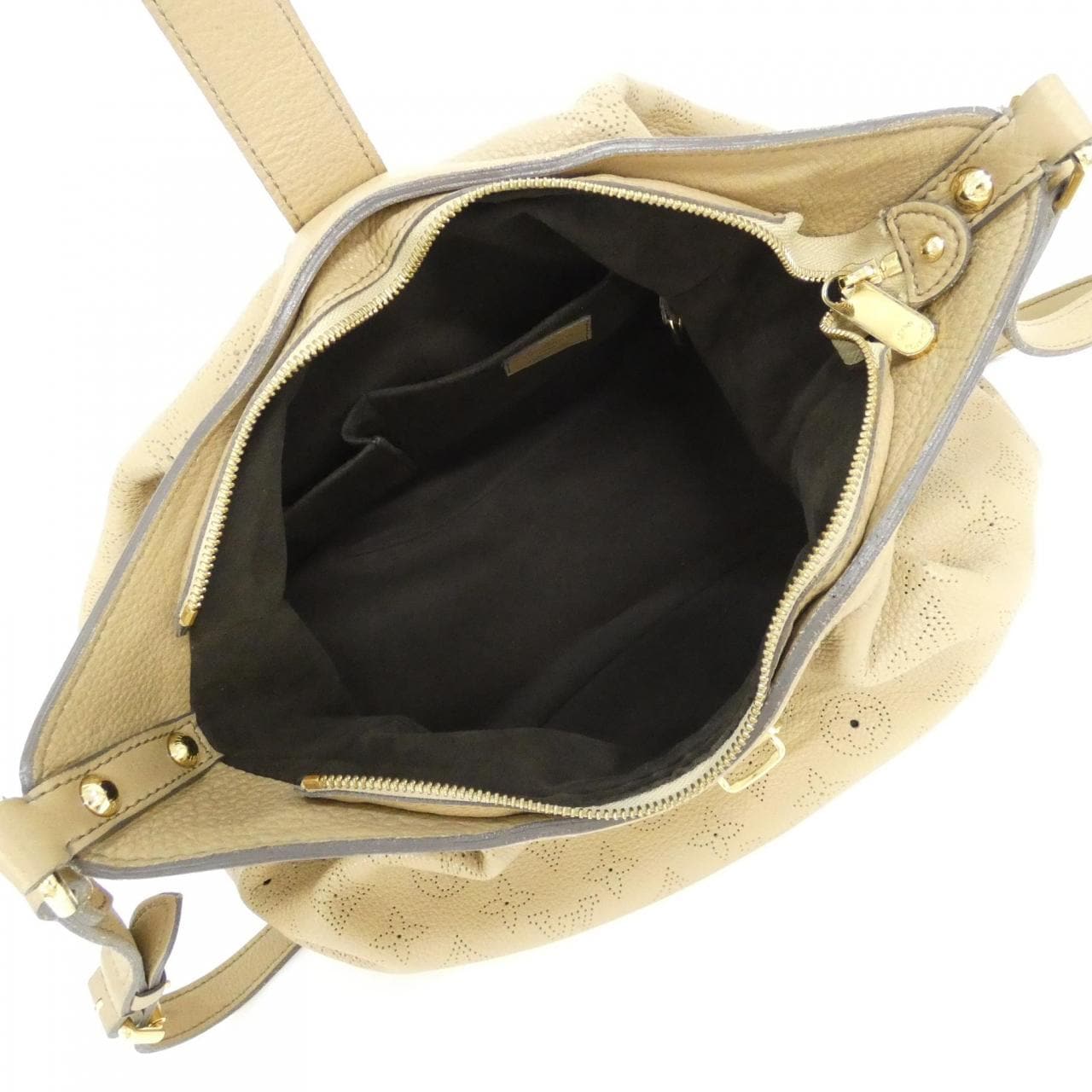 ルイヴィトン マヒナ XS M95973 ショルダーバッグ