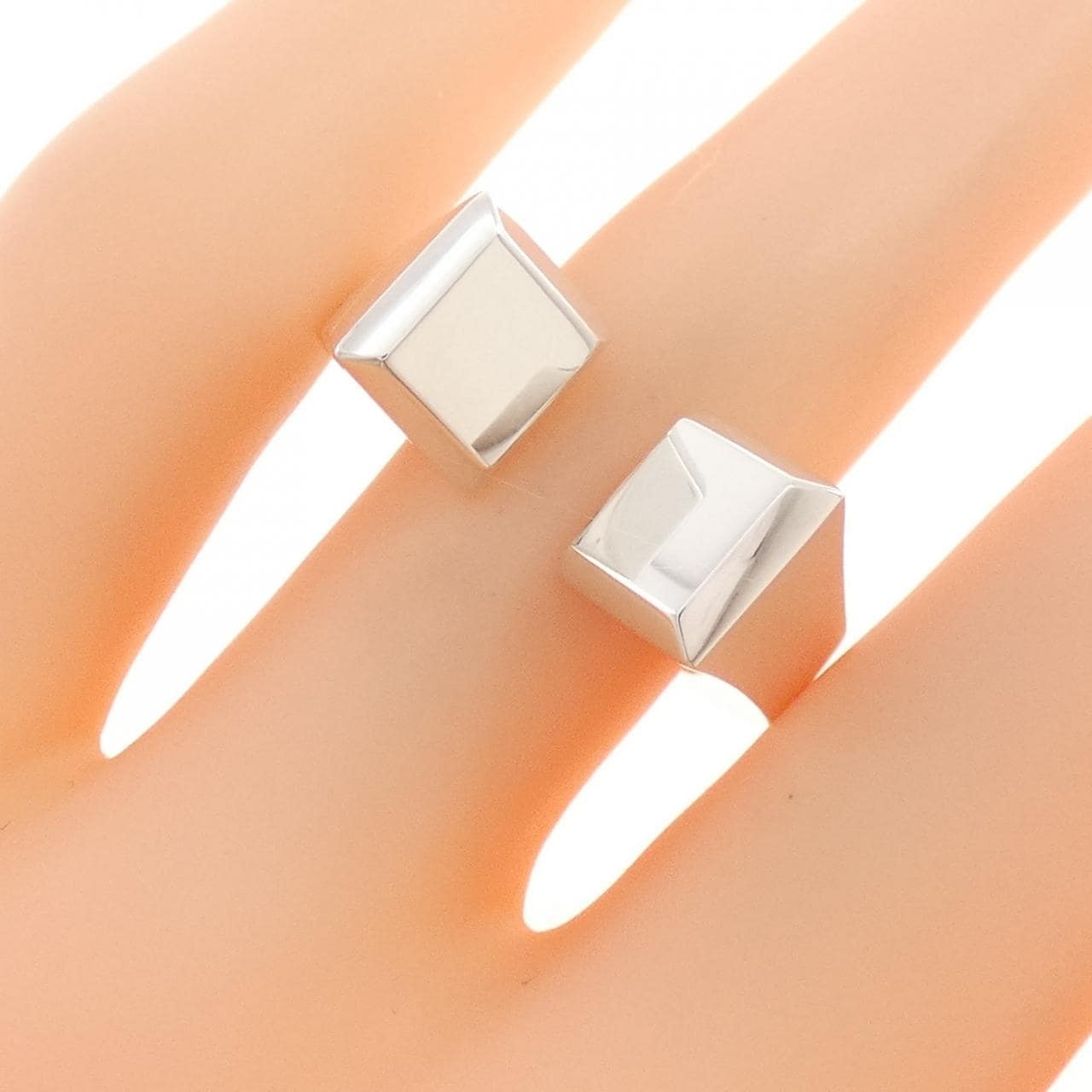 エルメス クルード フォルジュ リング