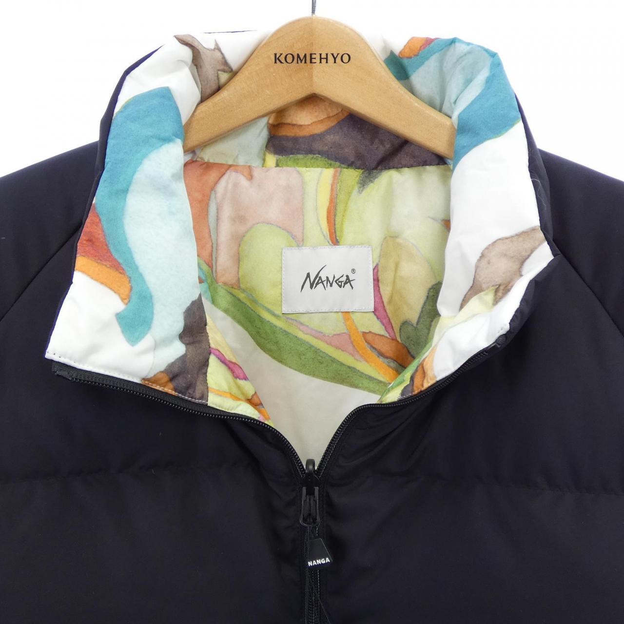 ナンガ NANGA Nujabes ダウンジャケット