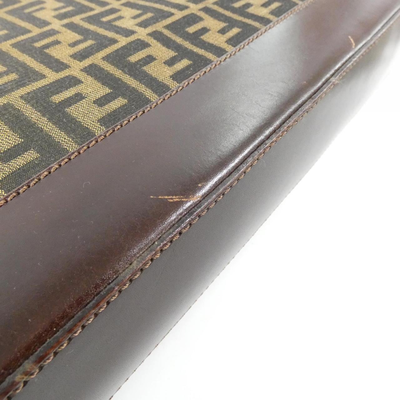 【ヴィンテージ】フェンディ 16329 バッグ