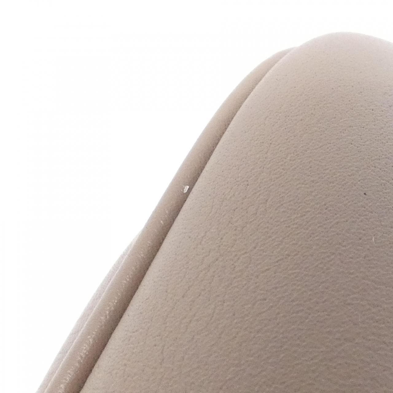 グッチ GG MARMONT 447632 DTD1T ショルダーバッグ