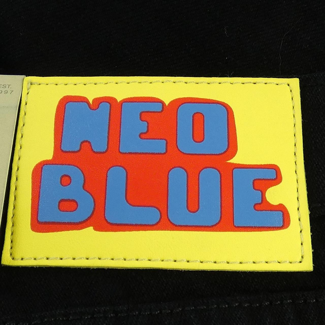 NEO BLUE ジーンズ