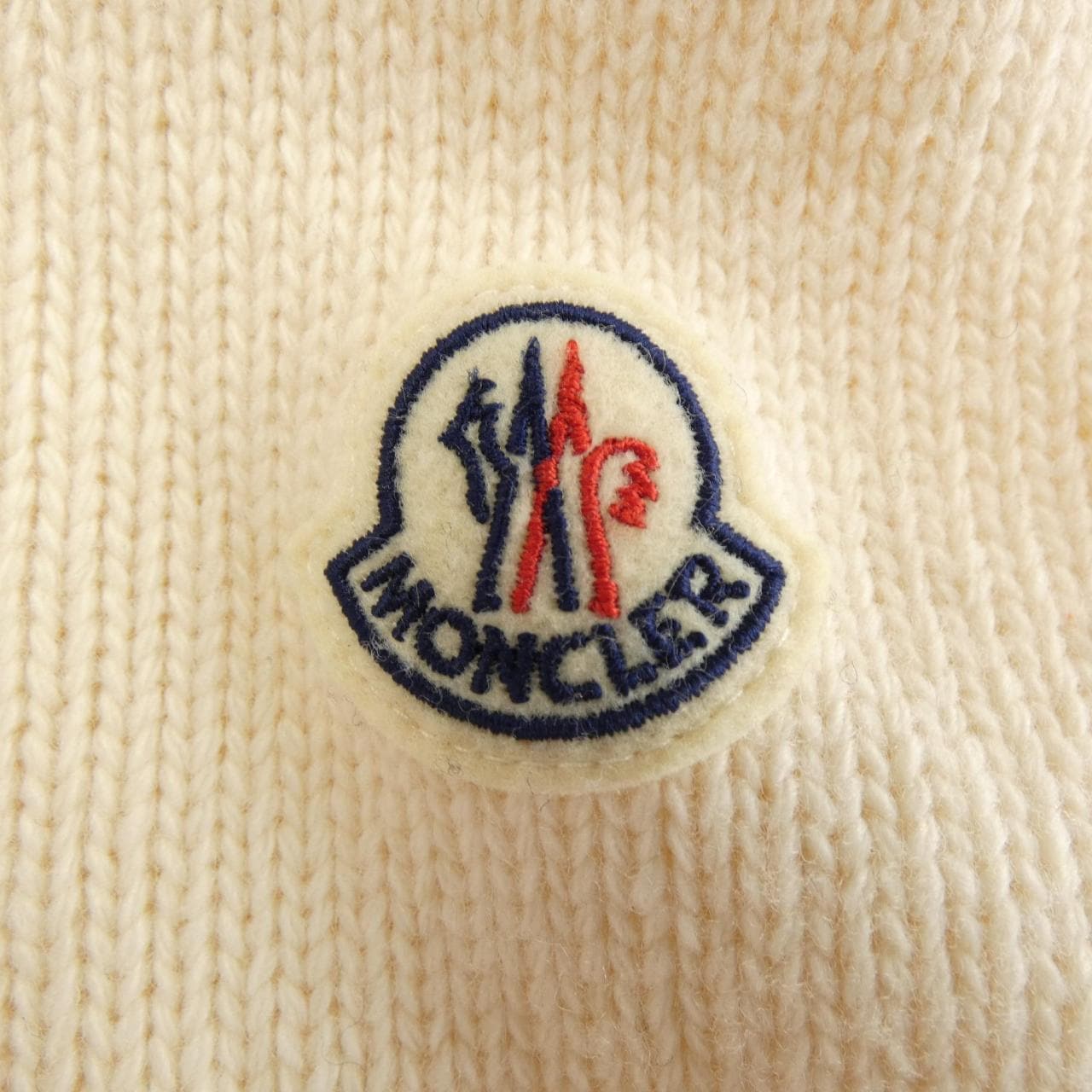 モンクレール MONCLER ダウンジャケット