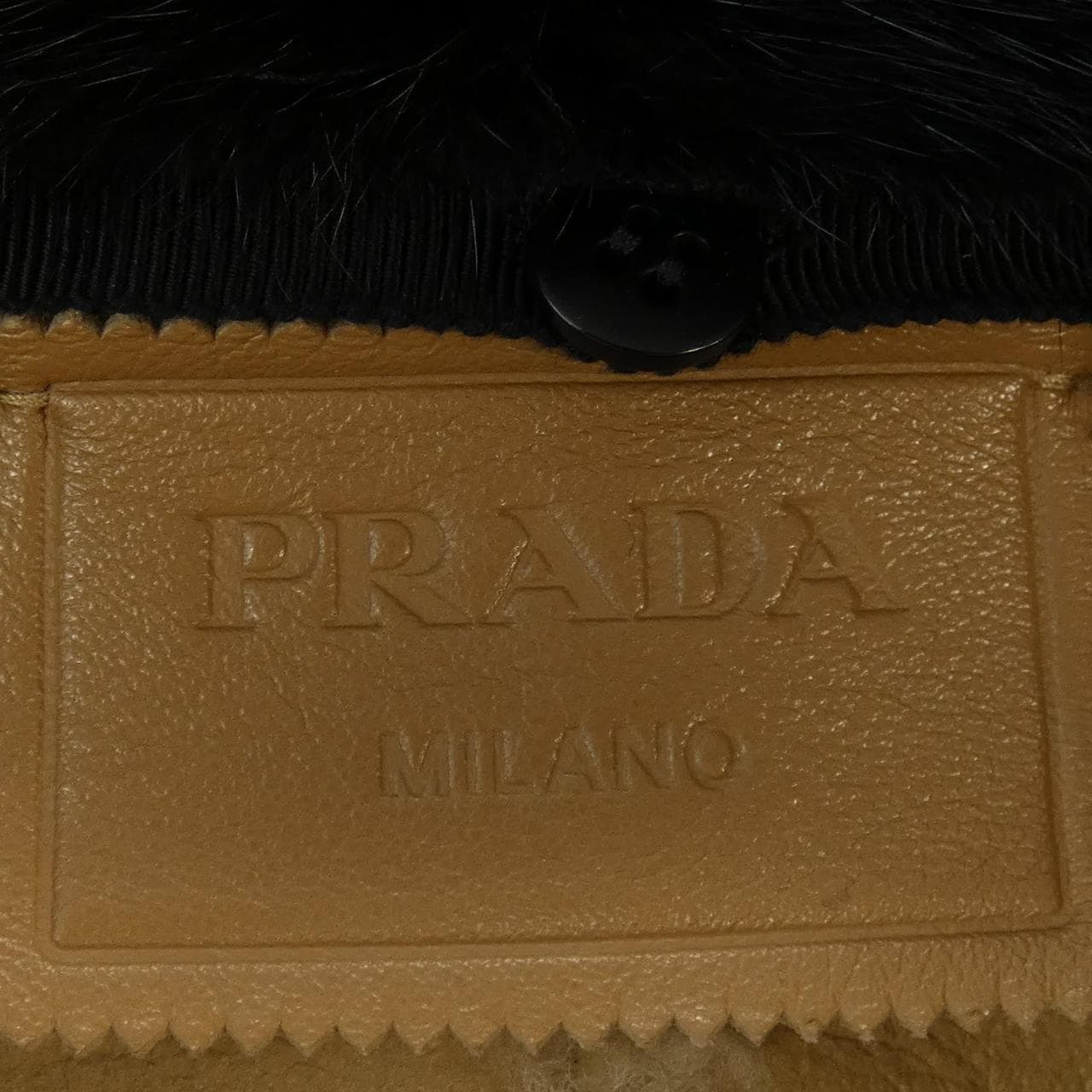 プラダ PRADA 56685 ムートンコート