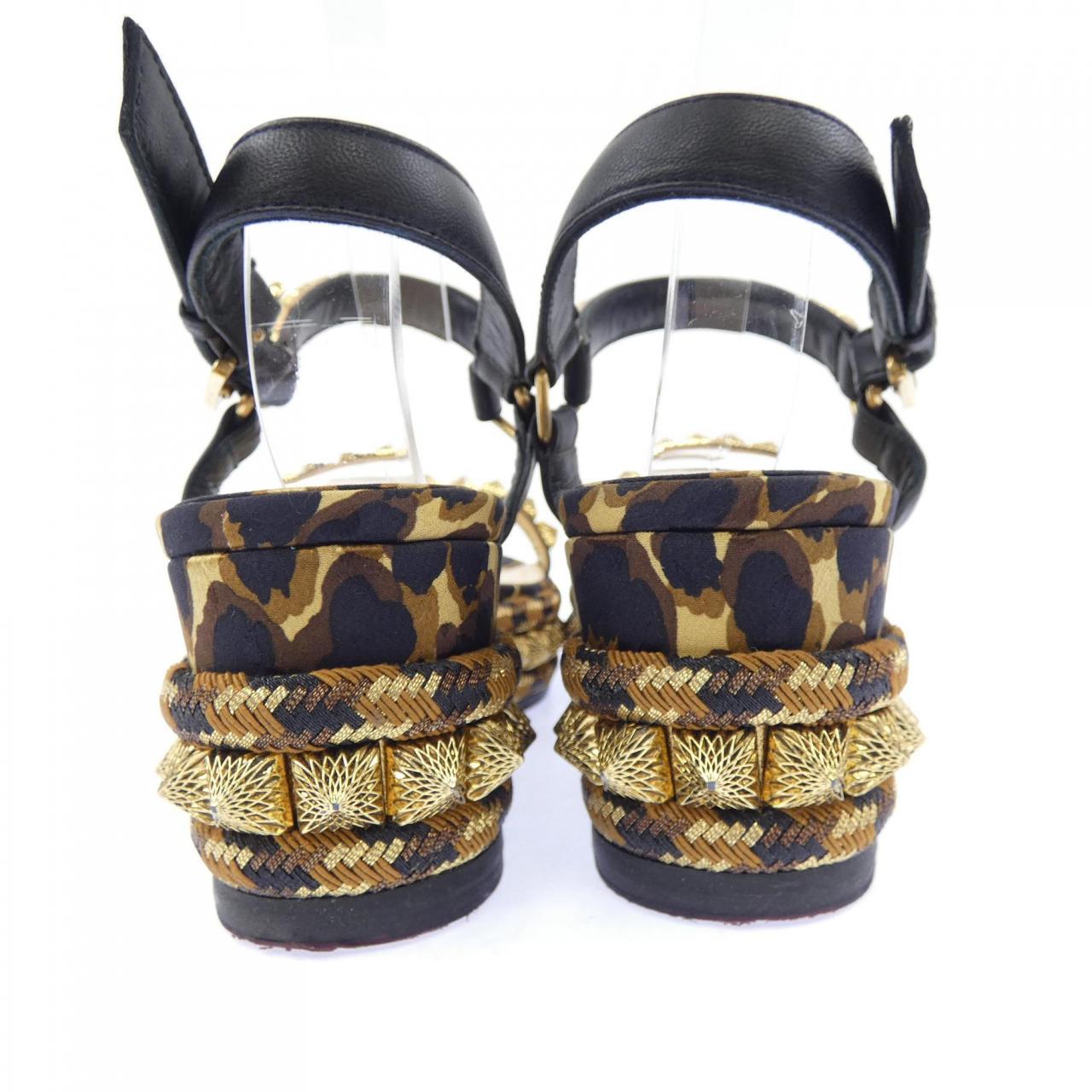 クリスチャンルブタン CHRISTIAN LOUBOUTIN サンダル