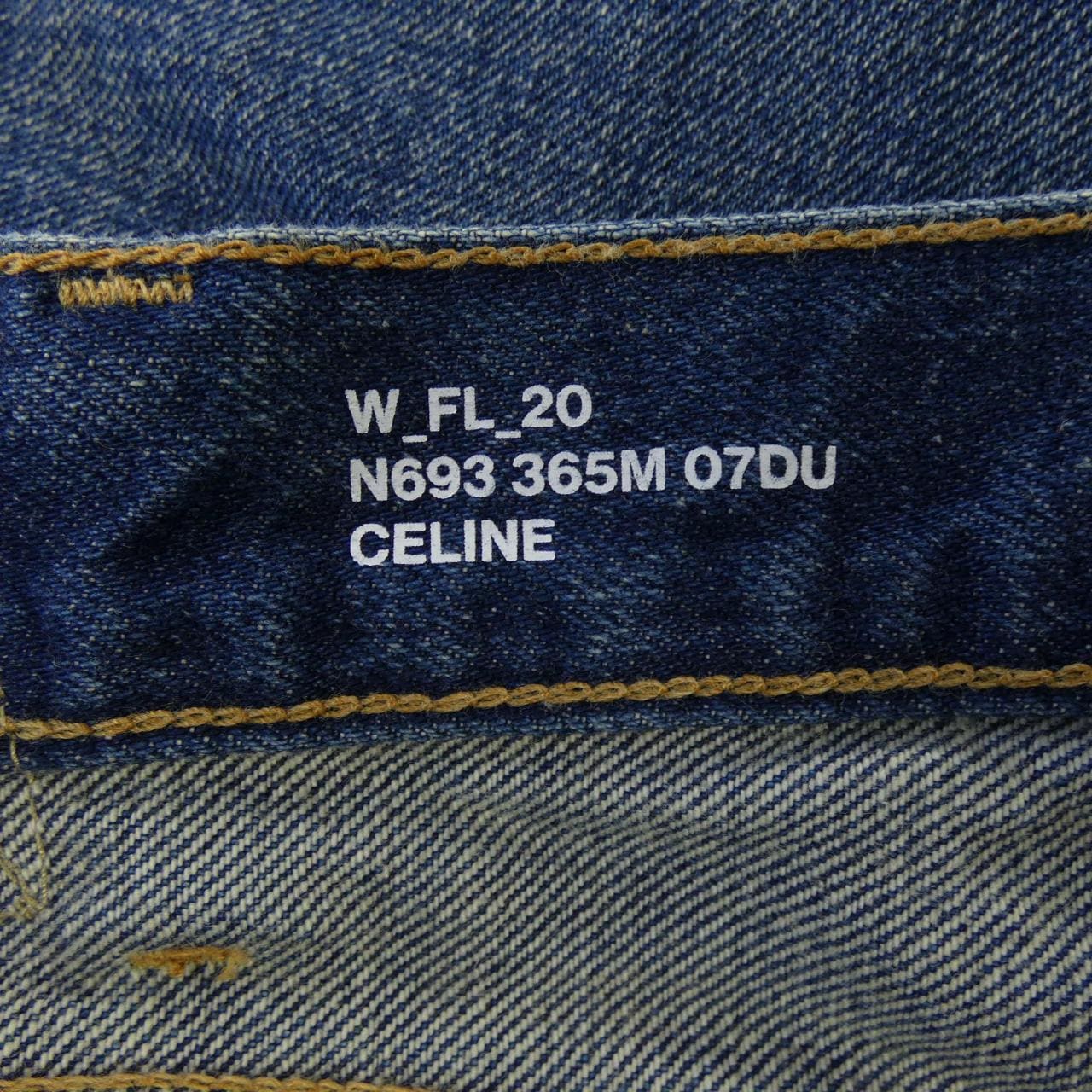 セリーヌ CELINE フレア サージジーンズ 2N693365M ジーンズ