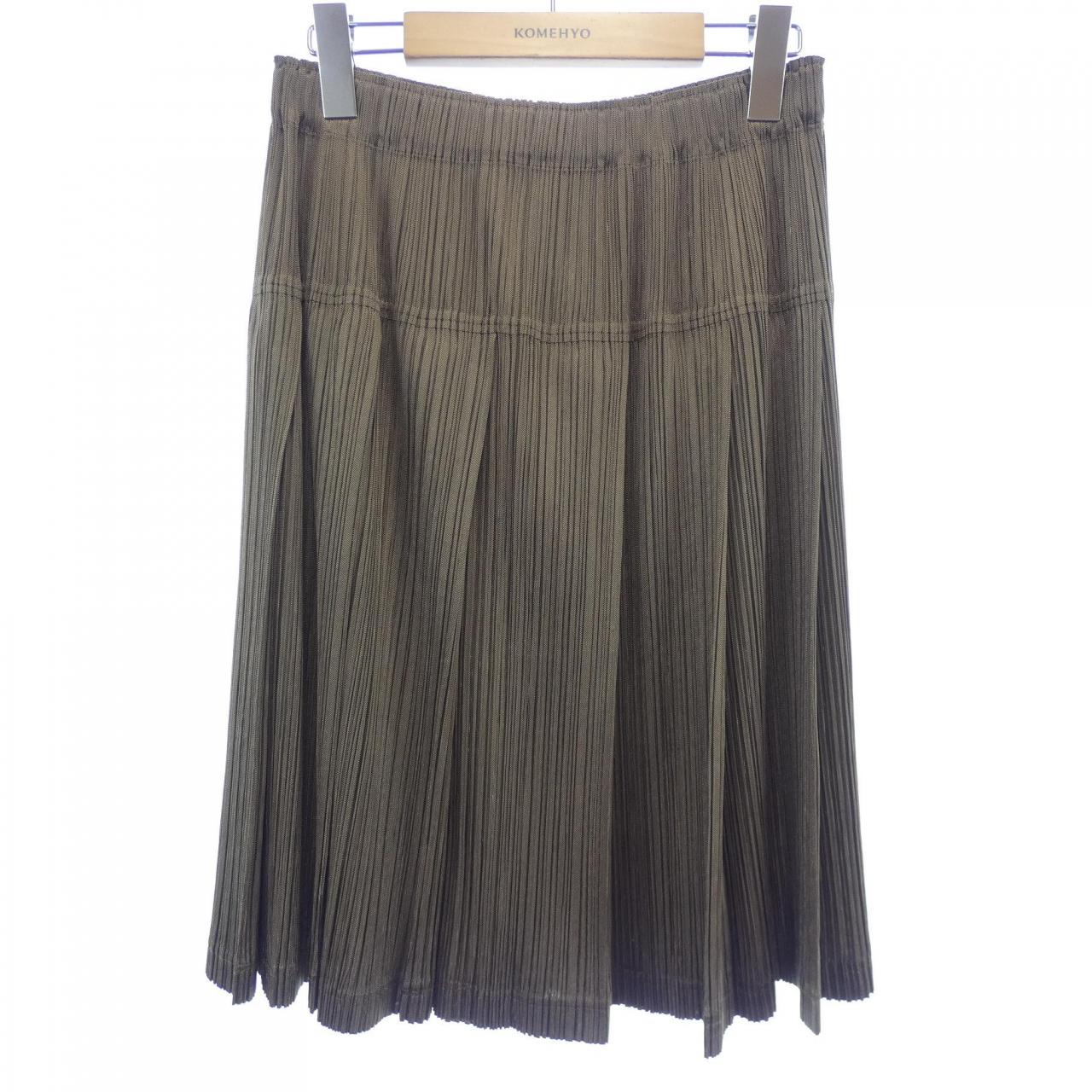 PLEATS PLEASE Skirt