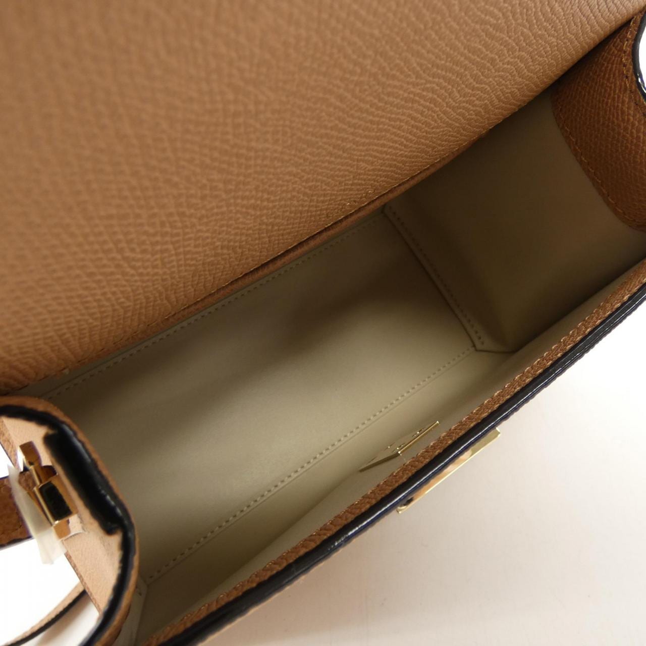 ヴァレクストラ VALEXTRA イジィデ ISIDE WBES0036028LOC99 BAG