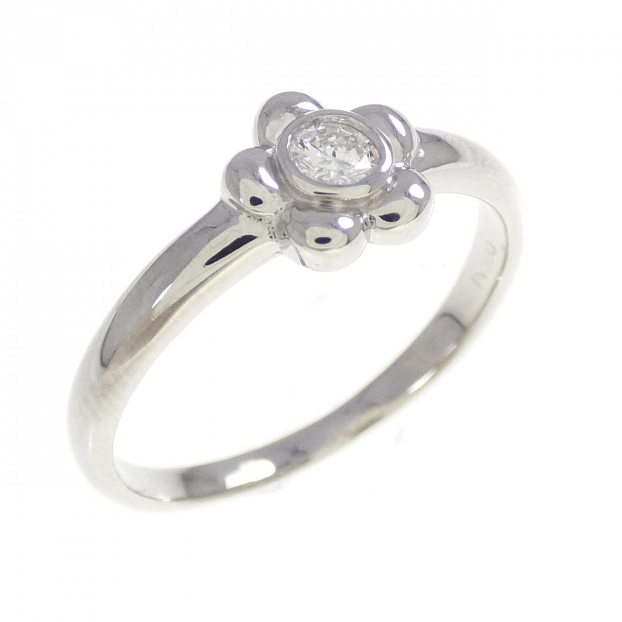 PT900 フラワー ダイヤモンド リング 0.10CT