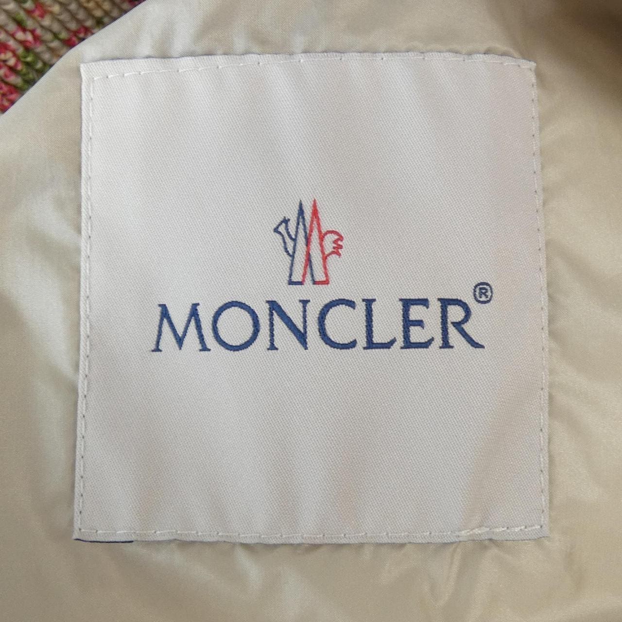 MONCLER蒙克勒羽絨服