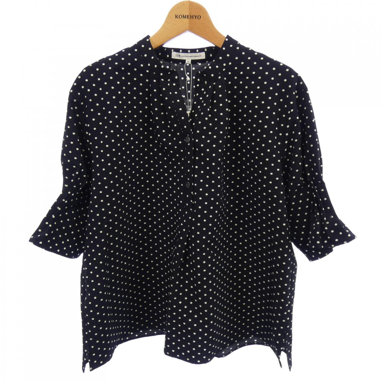 ニジュウサンク 23区 トップス