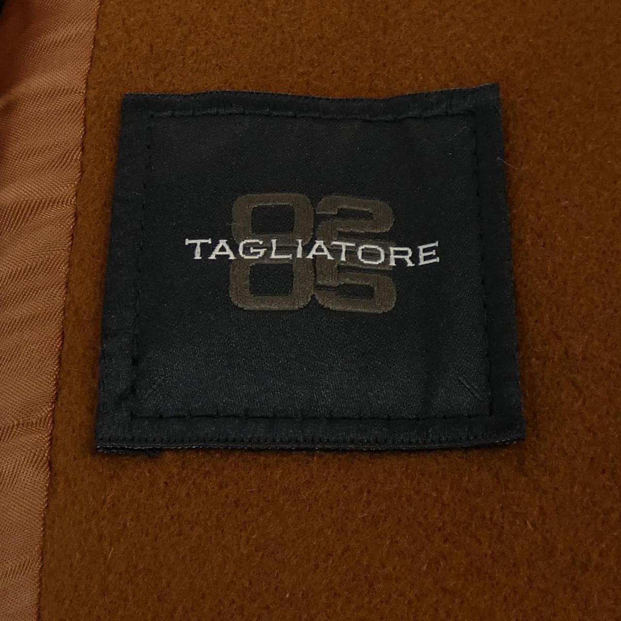 タリアトーレ TAGLIATORE コート