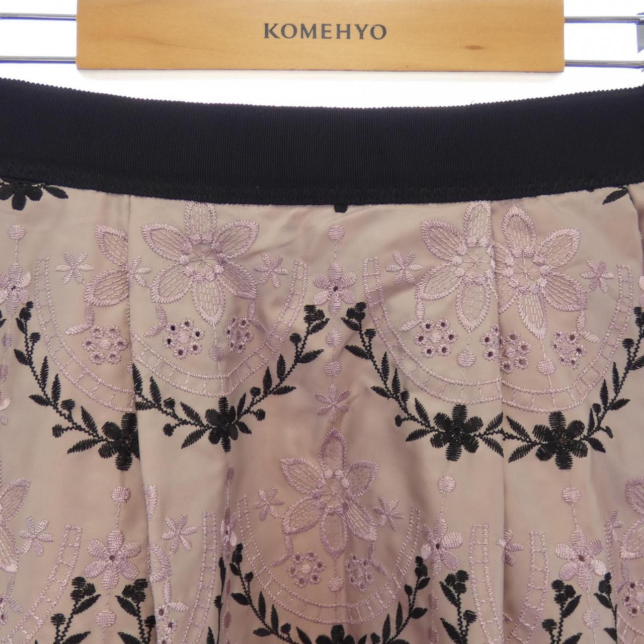 TO BE CHIC Skirt