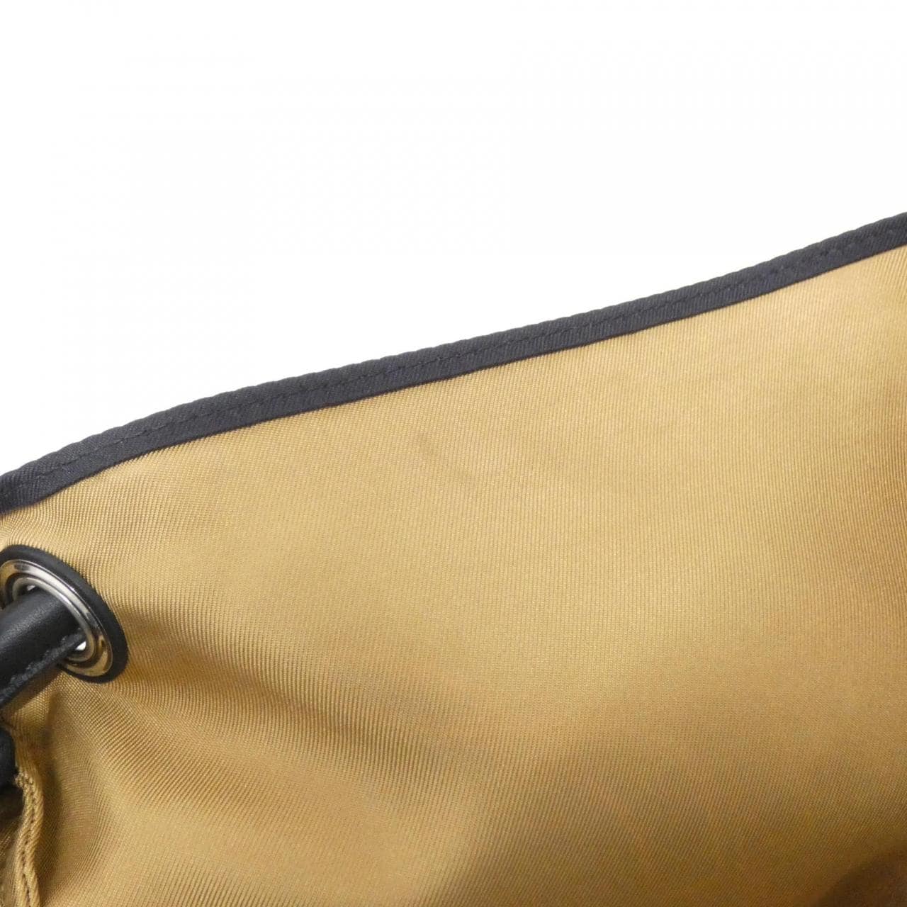 エルメス CHEVALOSCOPE NEON シルキーシティ PM 084535CK ショルダーバッグ