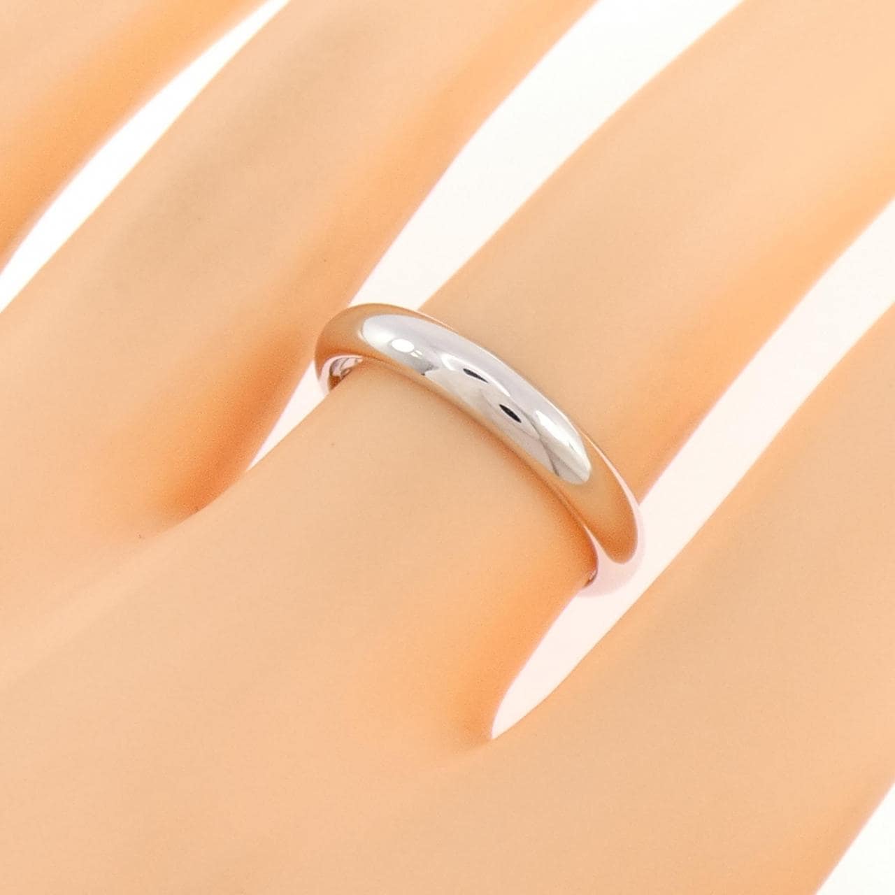 カルティエ ウェディング リング