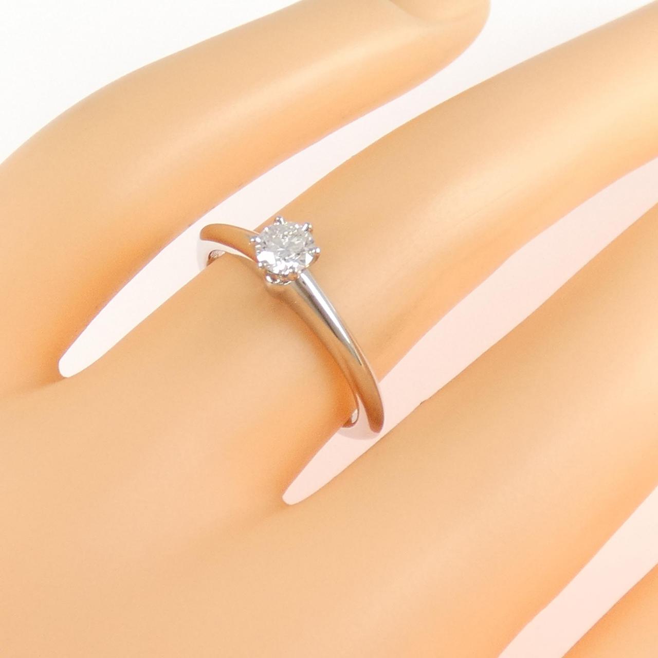ティファニー クラシックソリティア リング 0.23CT