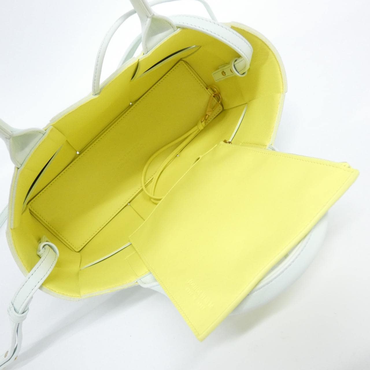 ボッテガヴェネタ 709337 VMAY3 バッグ