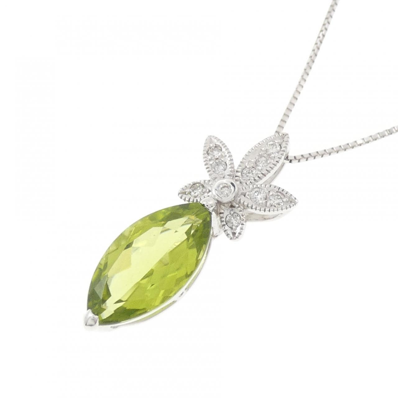 K18WG ペリドット ネックレス 3.13CT