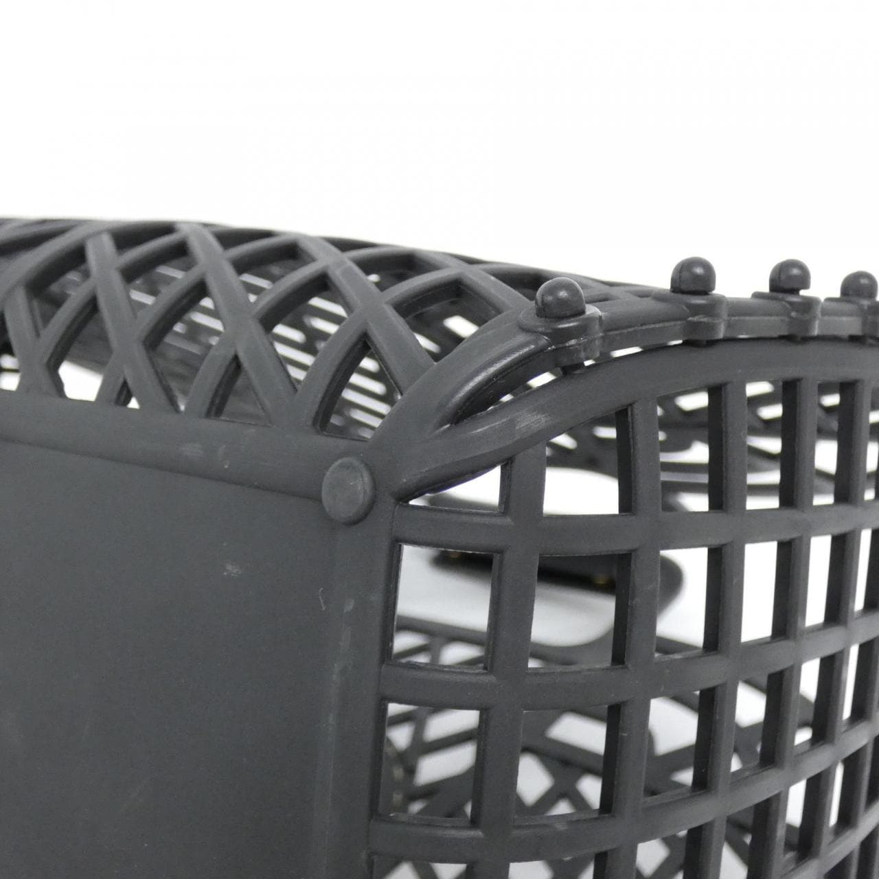 フェンディ フェンディ バスケット ミディアム 8BH389 AFG3 バッグ