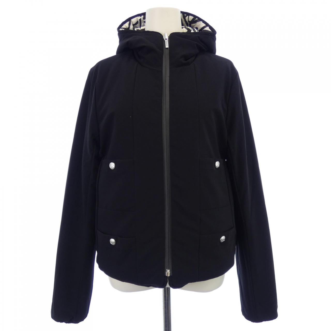 シャネル CHANEL P70625V62737 ダウンジャケット