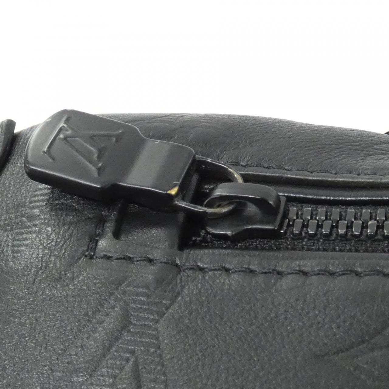 ルイヴィトン モノグラム シャドウ ディスカバリー バムバッグ PM M46036 ショルダーバッグ