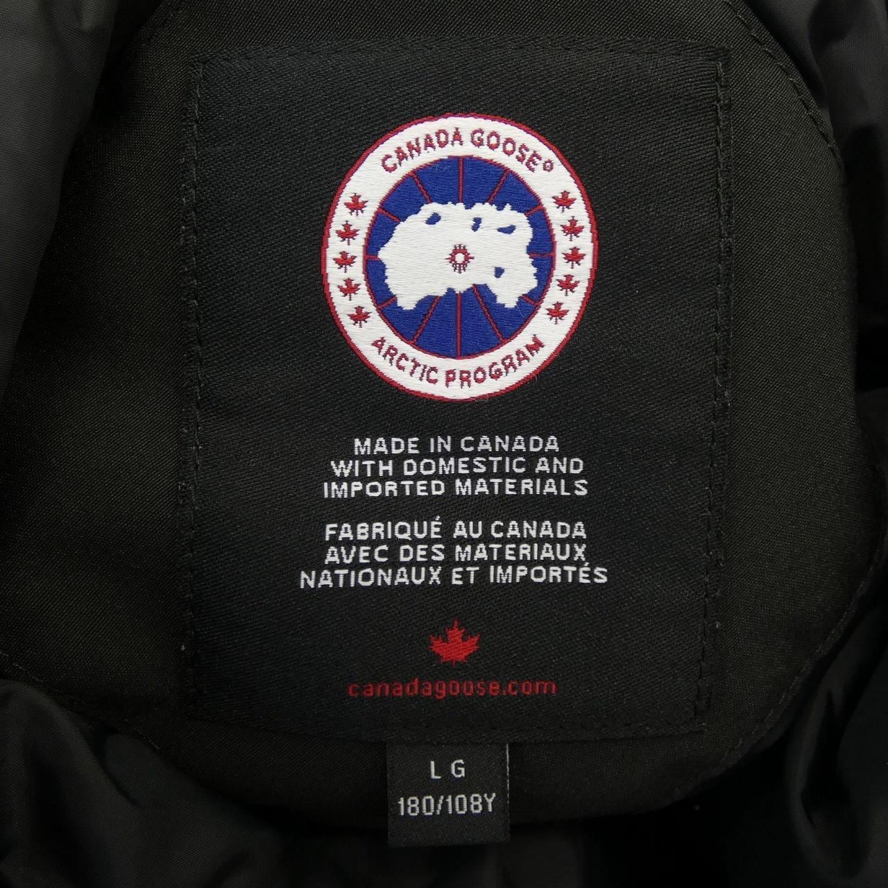 Canada goose CANADA GOOSE down jacket