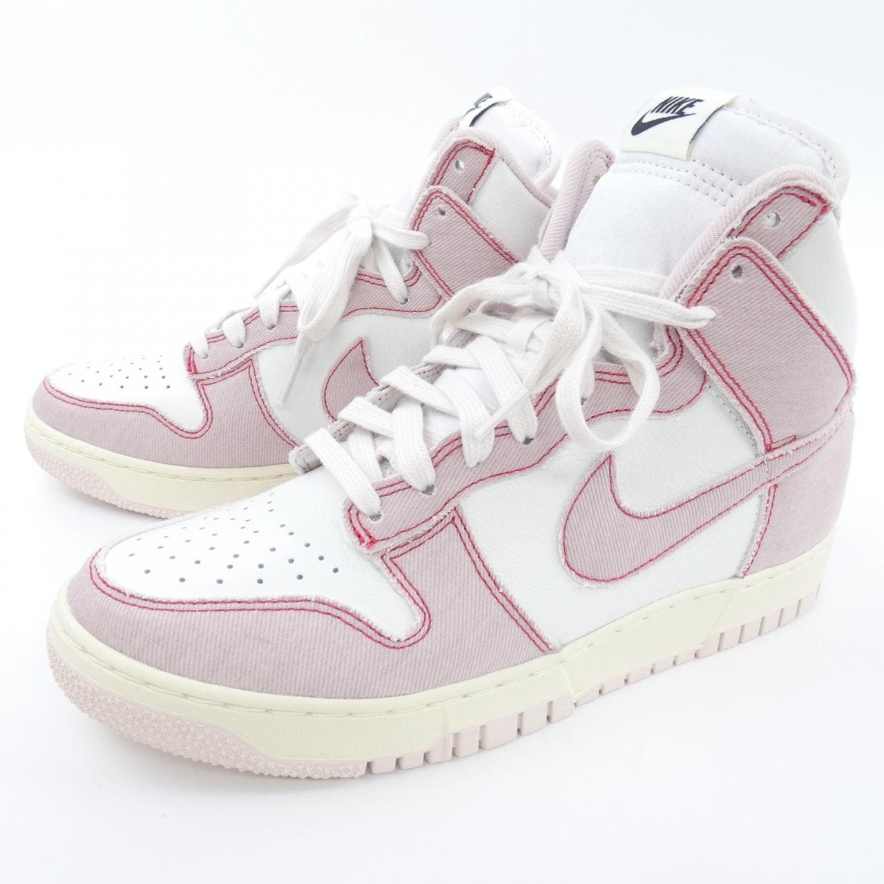 ナイキ NIKE DQ8799 100 スニーカー