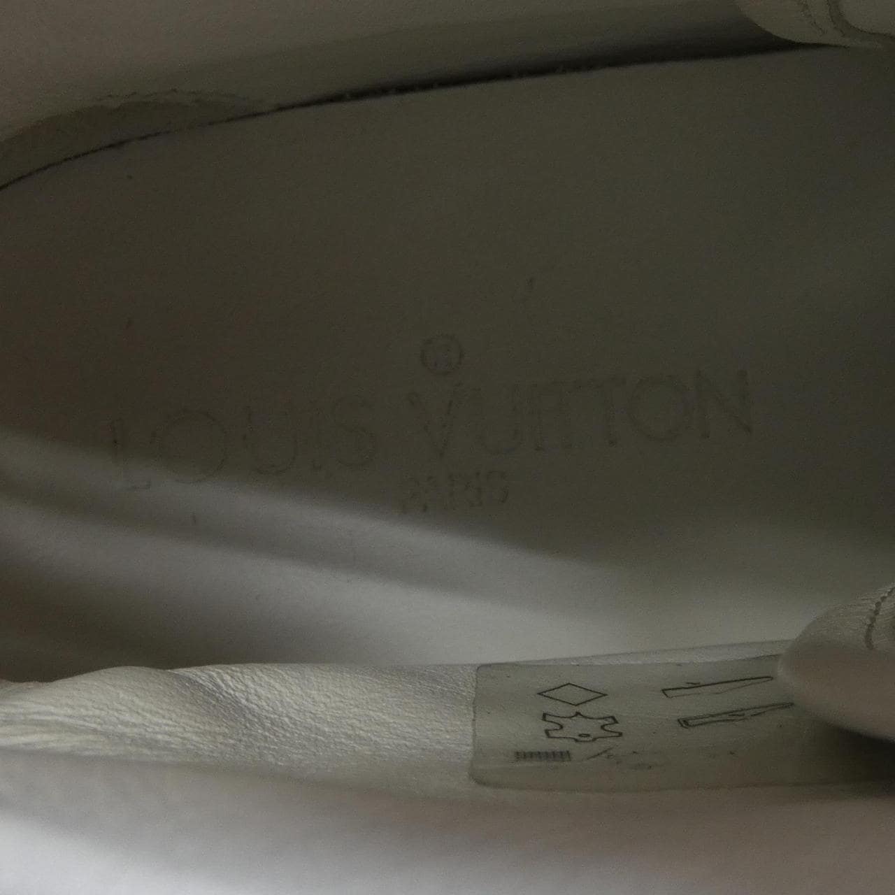 ルイヴィトン LOUIS VUITTON スニーカー