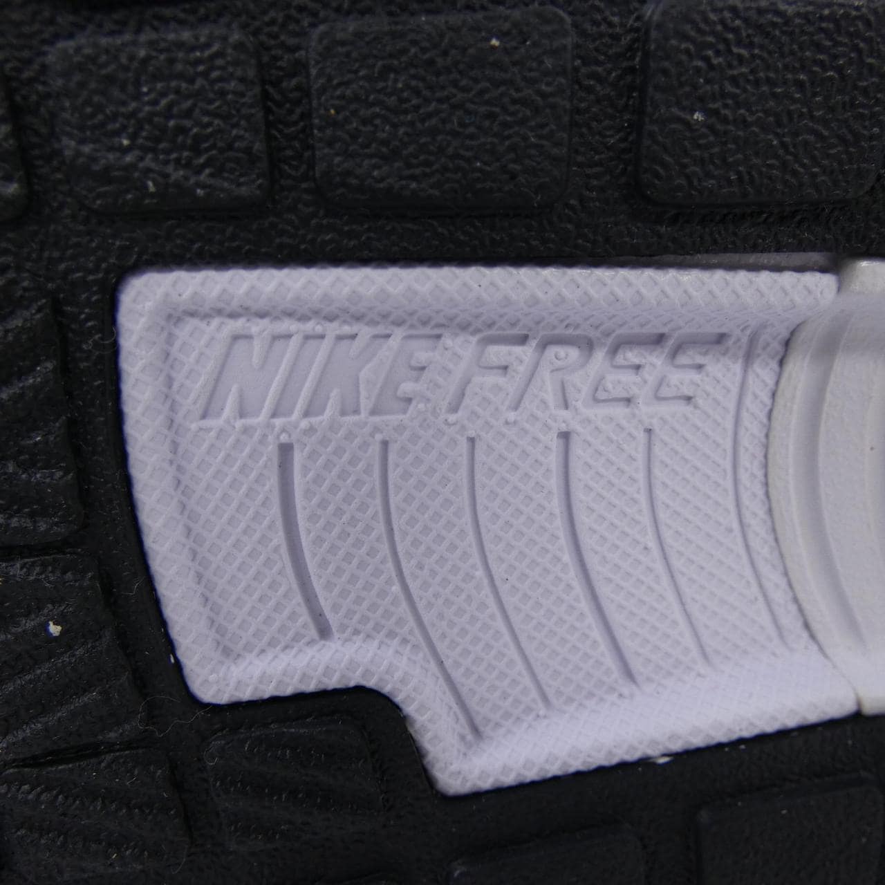 ナイキ NIKE FJ7127-001 スニーカー