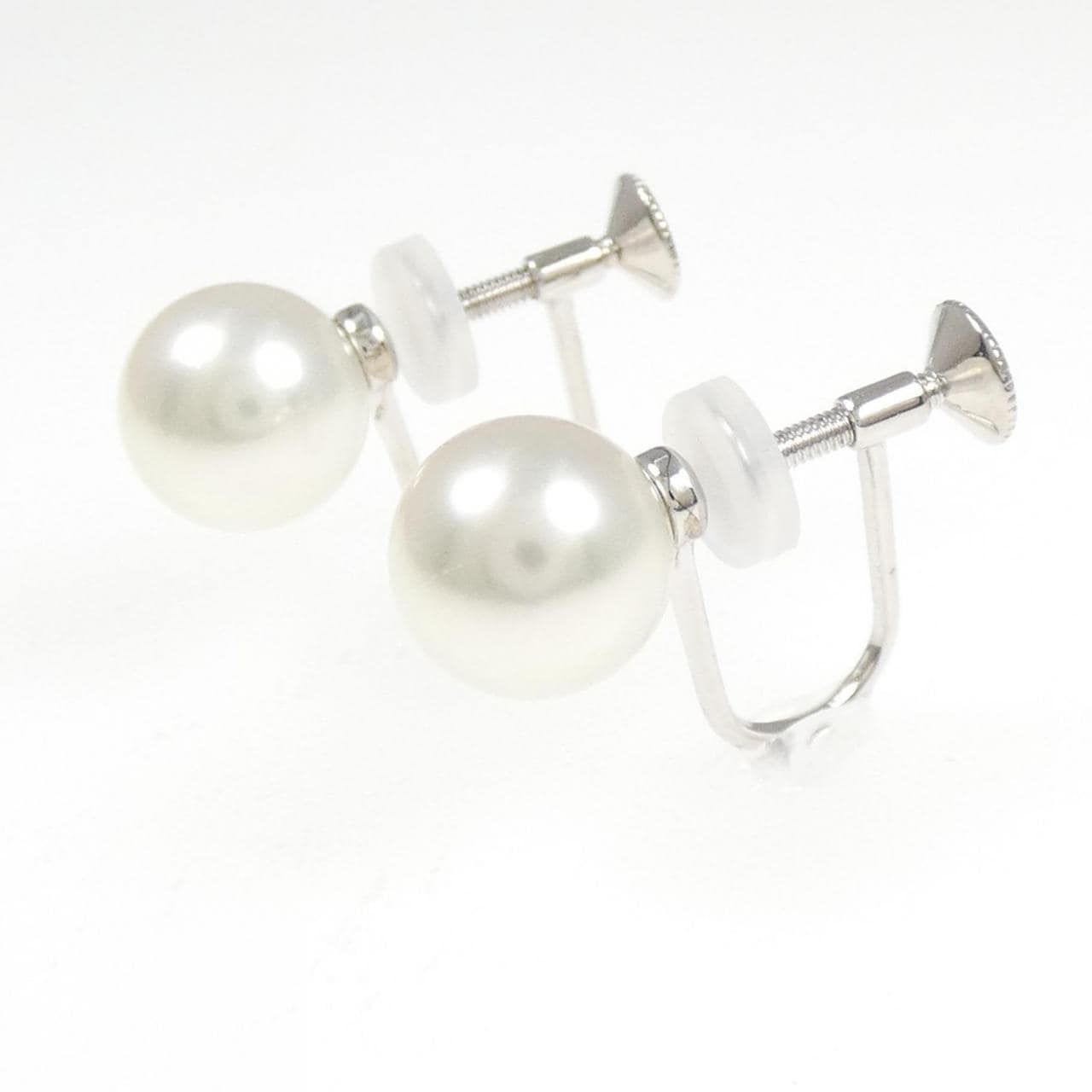 MIKIMOTO Akoya pearl earrings 7.6mm