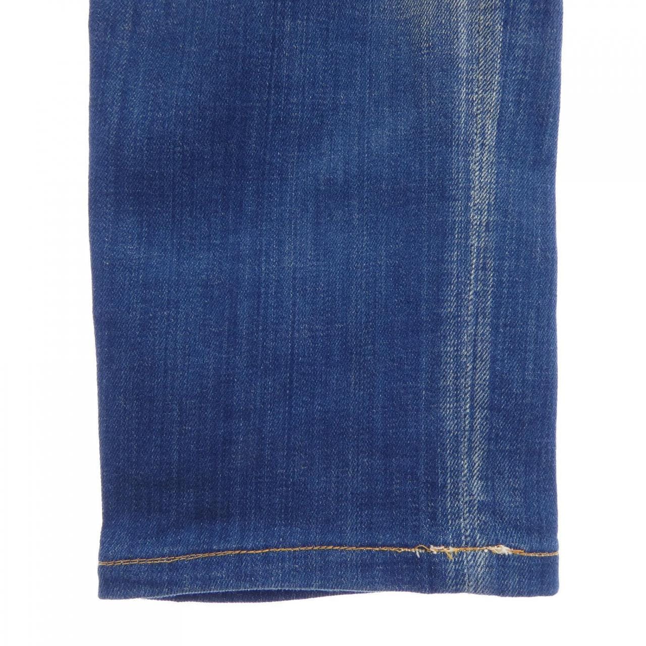 ディースクエアード DSQUARED2 S74LB0363 ジーンズ