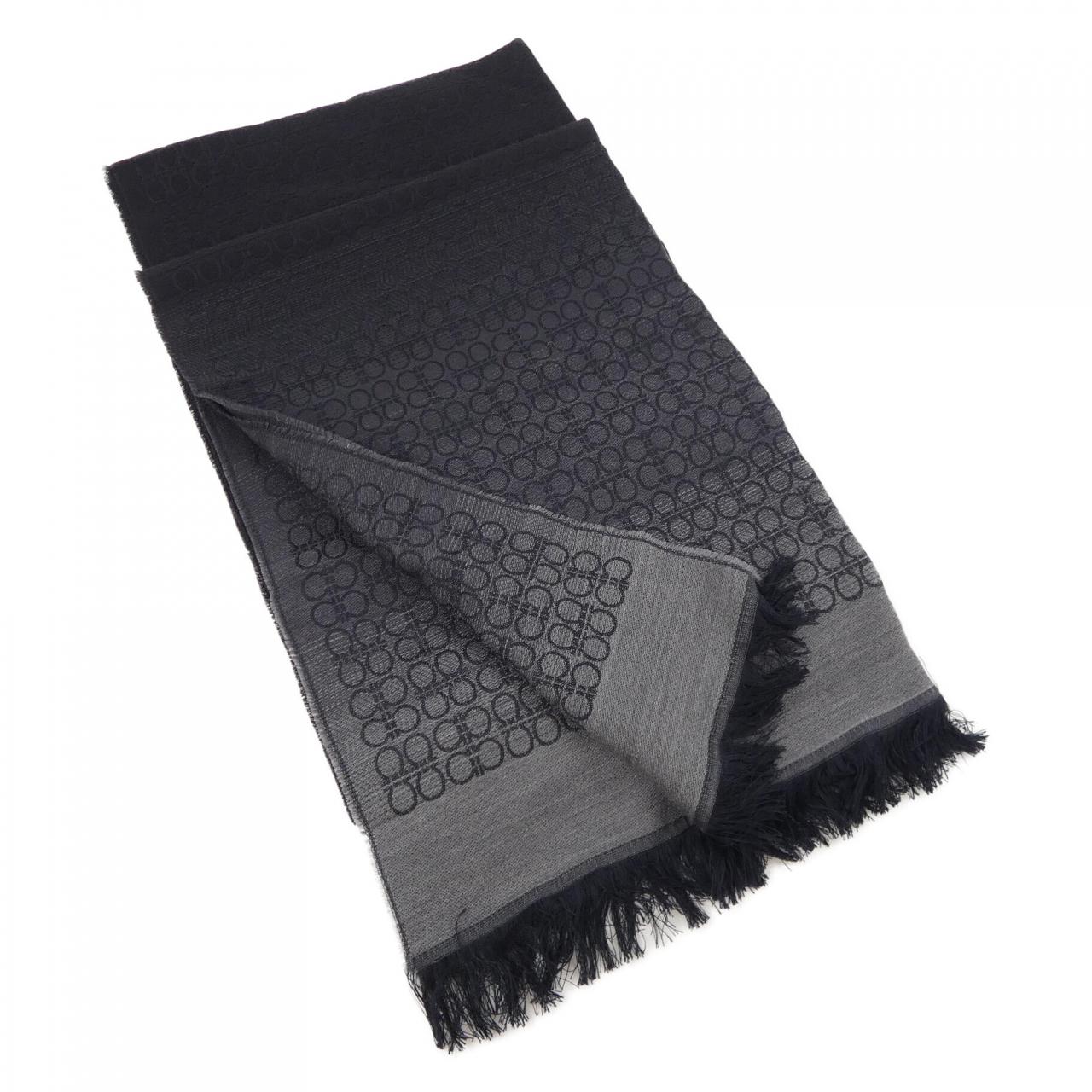 サルヴァトーレフェラガモ SALVATORE FERRAGAMO MUFFLER